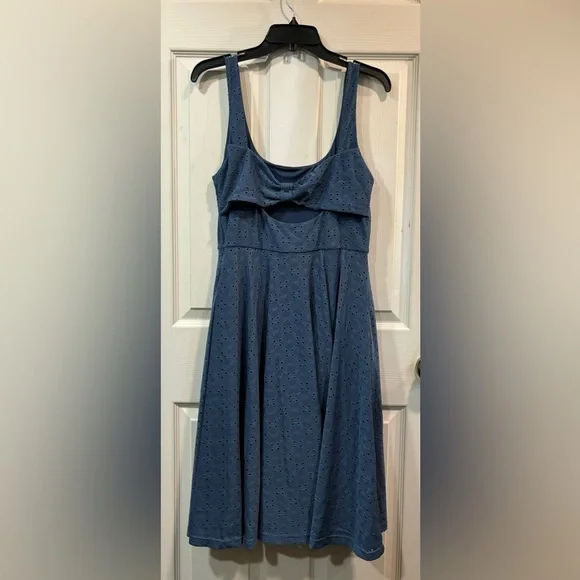 Anthropologie HUTCH Olivia Eyelet Blue Skater Dress Coastal Vacation Medium - Picture 4 of 16
